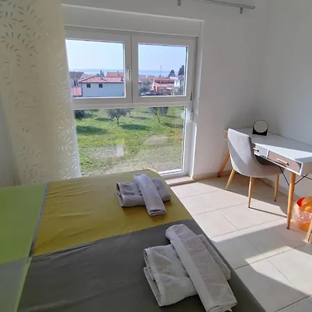 Apartman Lighthouse - A5 Threebedroom With Private Garden