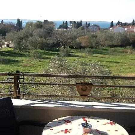Apartamento Lighthouse - A5 Threebedroom With Private Garden Fažana