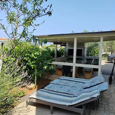 Apartman Lighthouse - A5 Threebedroom With Private Garden